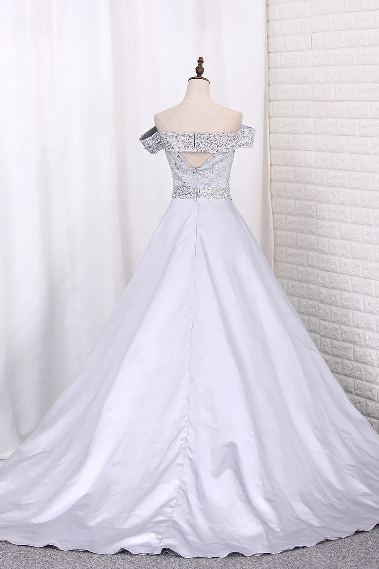 2024 Off The Shoulder Prom Dresses Satin With Beading Mermaid