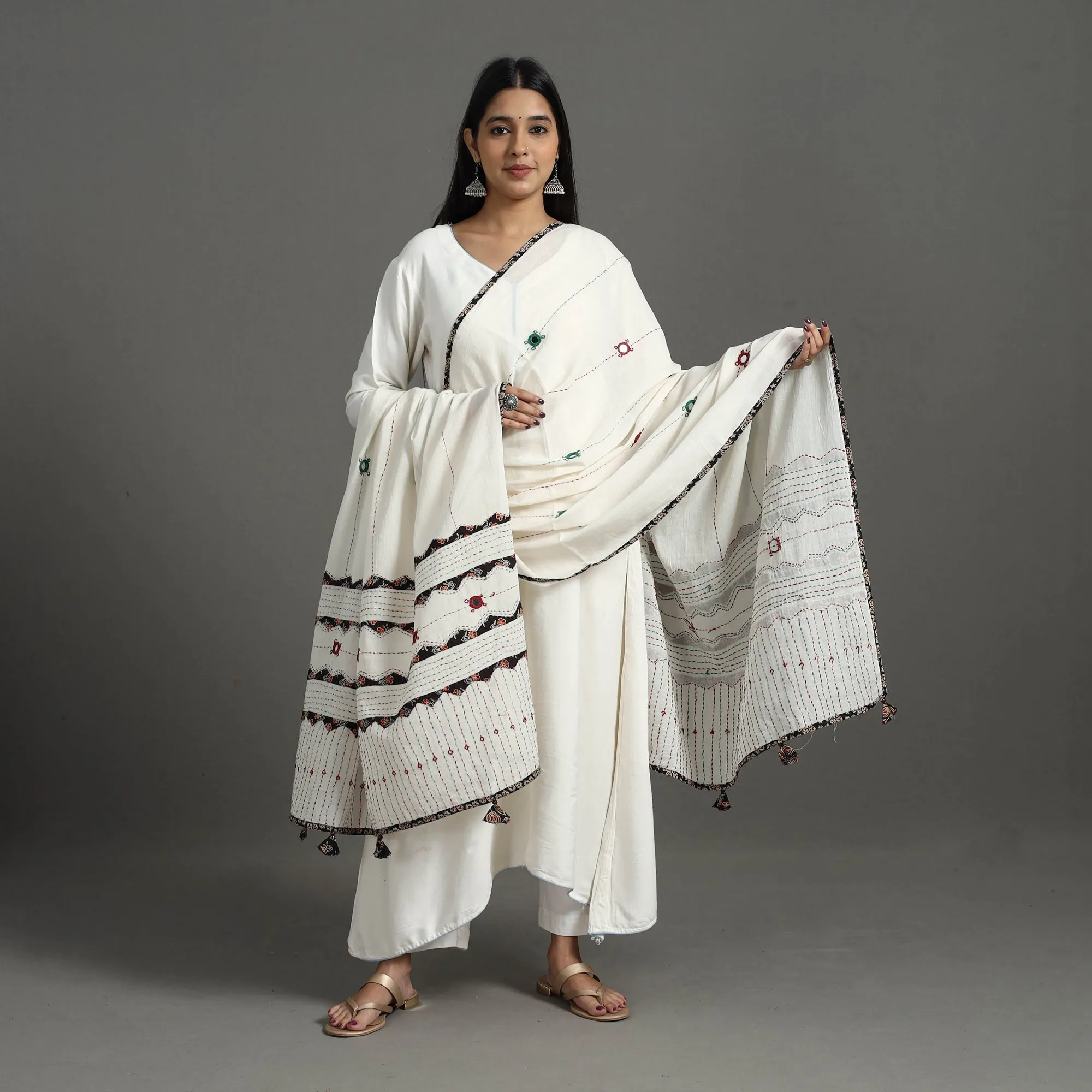 Applique Patchwork Cotton Tagai Kantha Dupatta 60