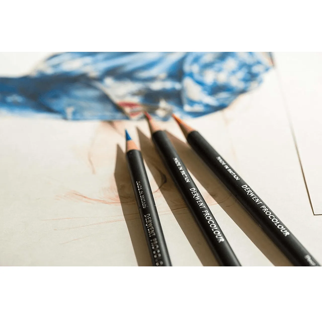 Derwent 72 ProColour Coloured Pencils Tin Set Professional