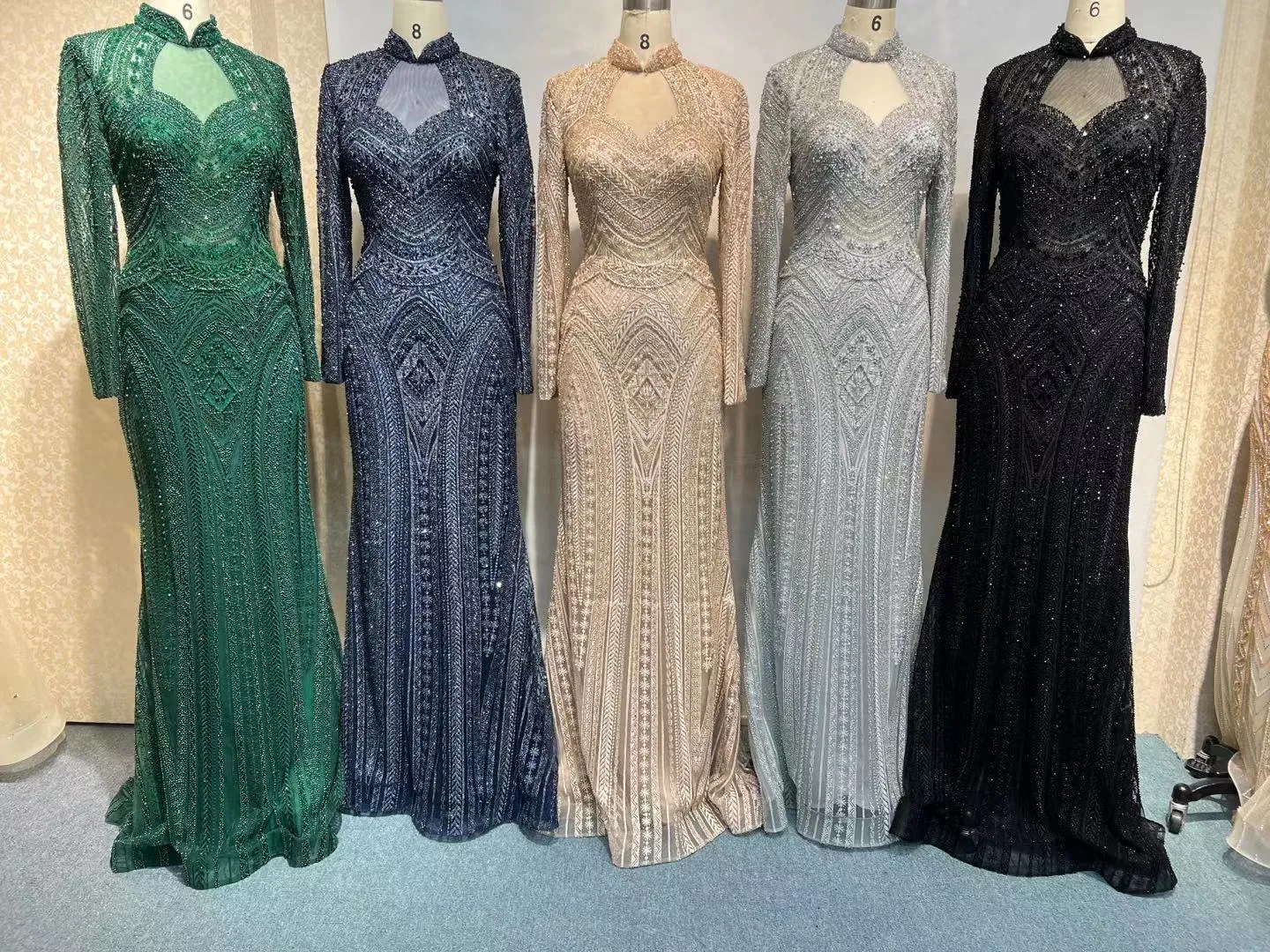 Elegant Mermaid Emerald Green Long Sleeves Evening Dress SS078