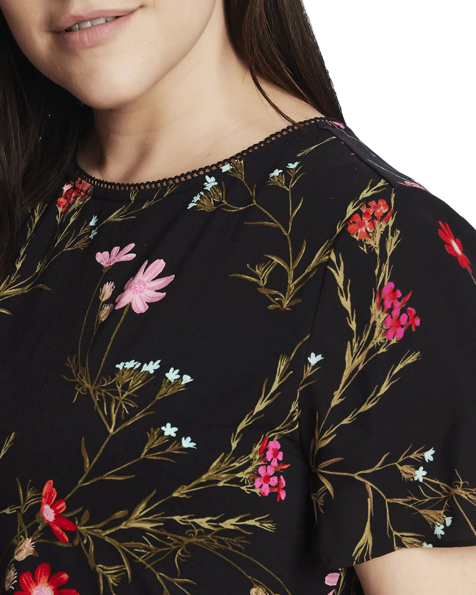 Irene Flutter-Sleeve Top | RICH BLACK