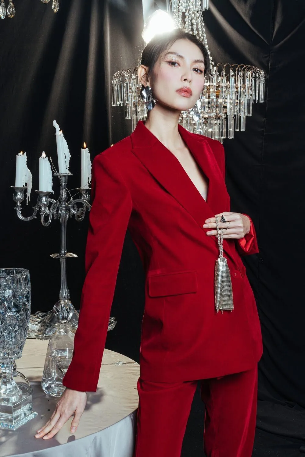 Isla Structured Long Sleeved Velvet Blazer