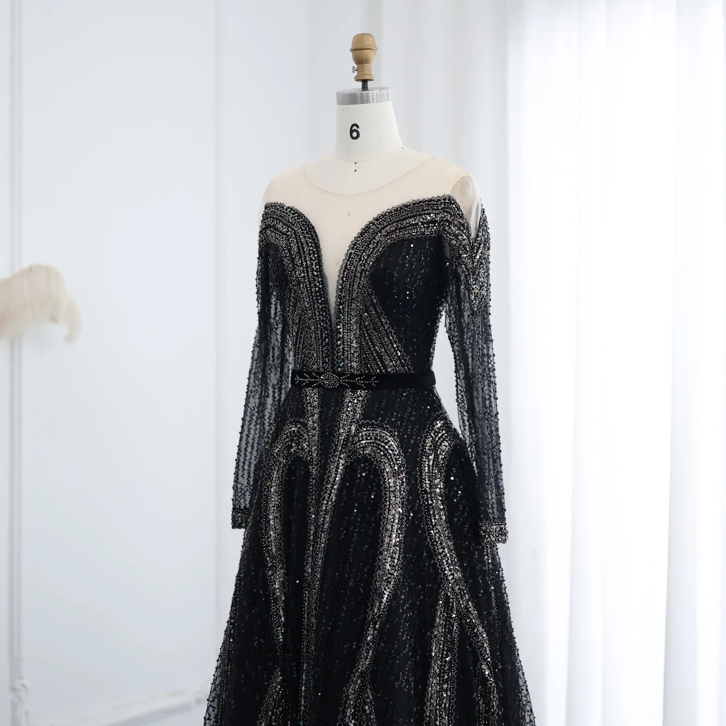 Luxury Long Sleeves Black Evening Dress SS040